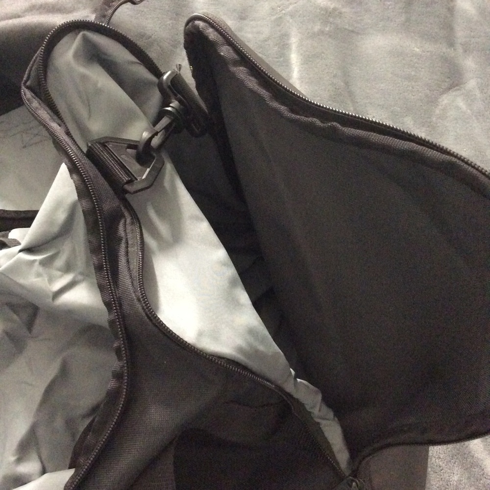 Nike Brasilia Large Duffel Bag - Picture 14 of 16